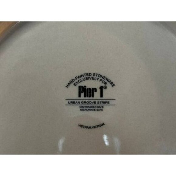 Pier 1 Imports Urban Groove Stripe Hand Painted Stoneware 11" Dinner Plate EUC - Picture 4 of 4